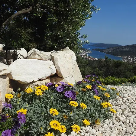 Villa View