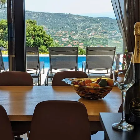 Βίλα View Vinišće